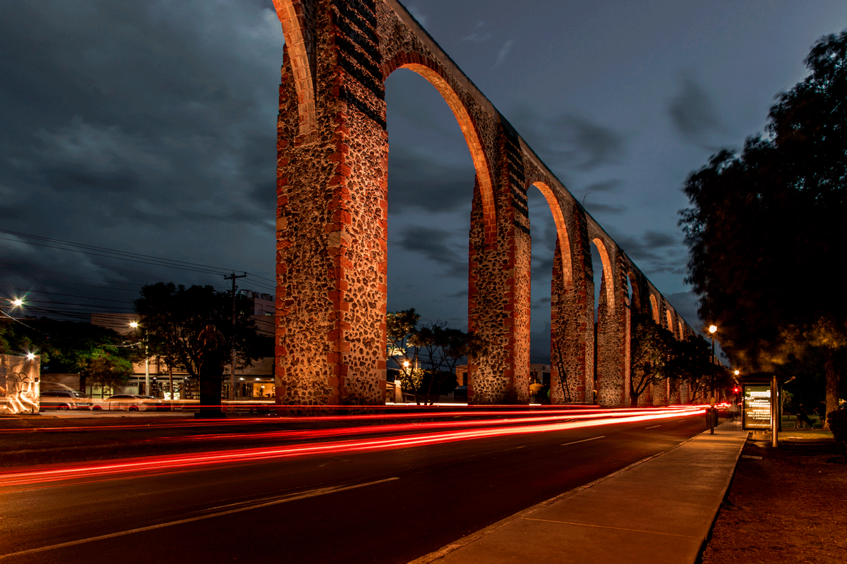 Arcos de la ciudad de Querétaro/ Acueducto de Querétaro de noche